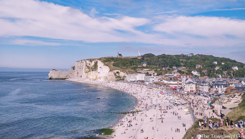 Hiking the chalk cliffs of Etretat