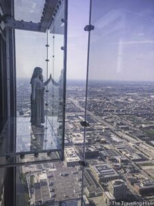 Skydeck Chicago vs. 360 Chicago - The Travelling Hiker