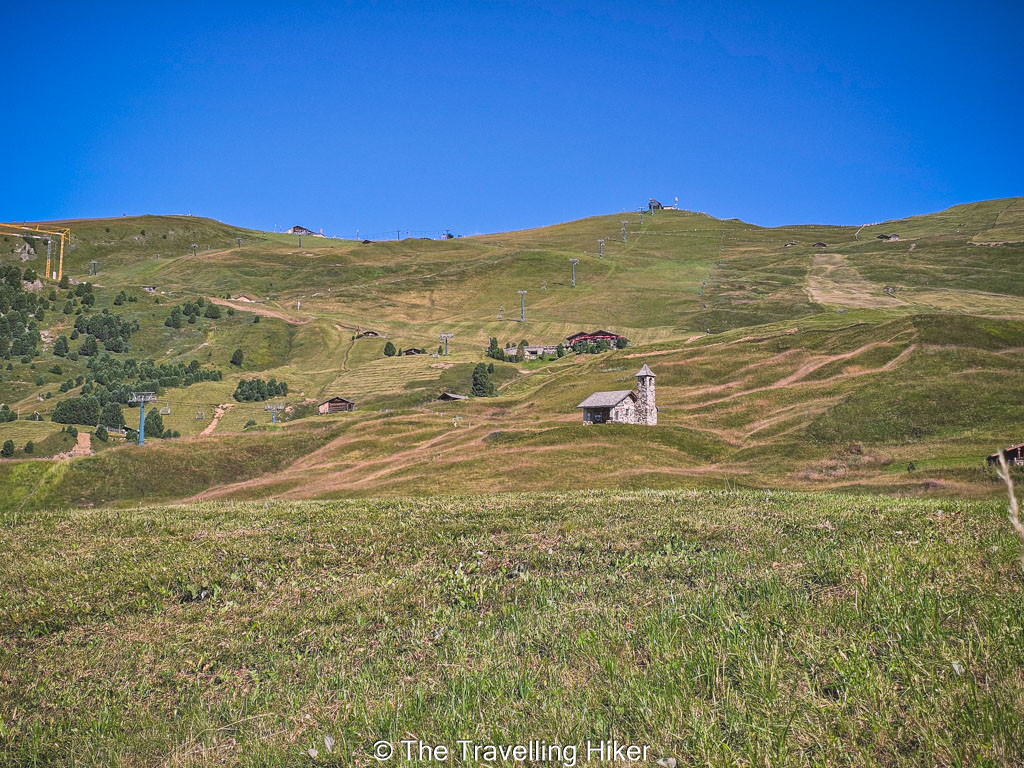 Seceda Hike from Col Raiser: Fermeda Kapelle